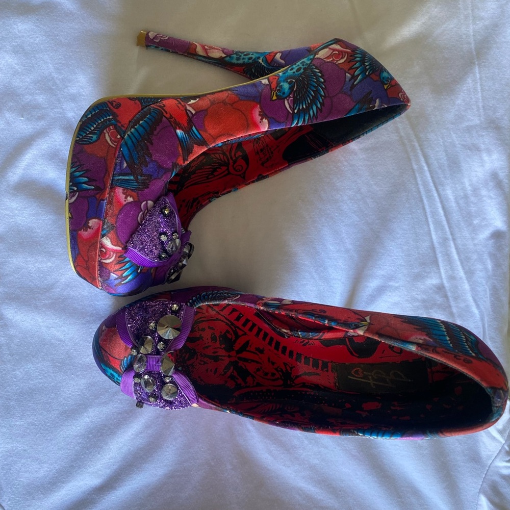 Size 39 very colourful heels